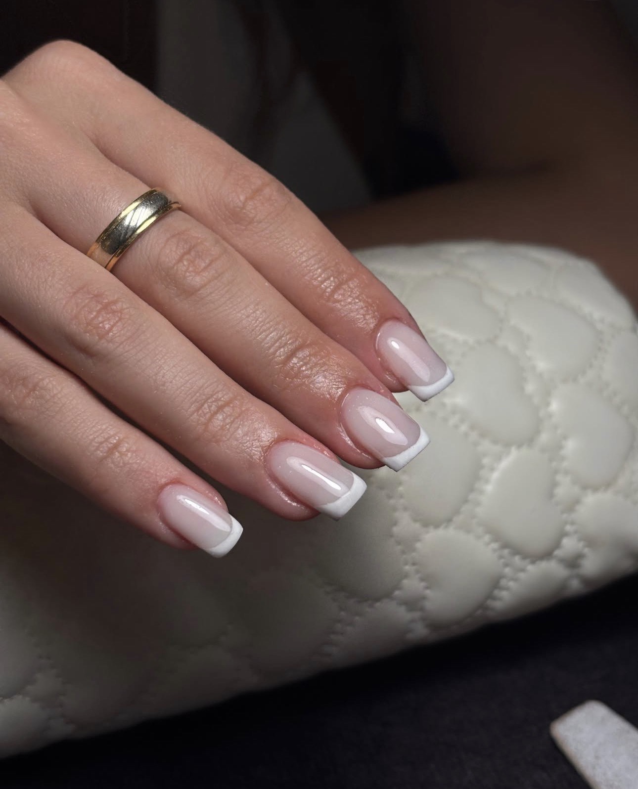 Manicura francesa profesional en Lorena Morlote Madrid